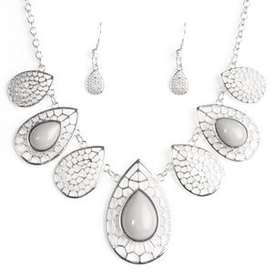 Silver Necklace & Earrings - Jungle Jane
